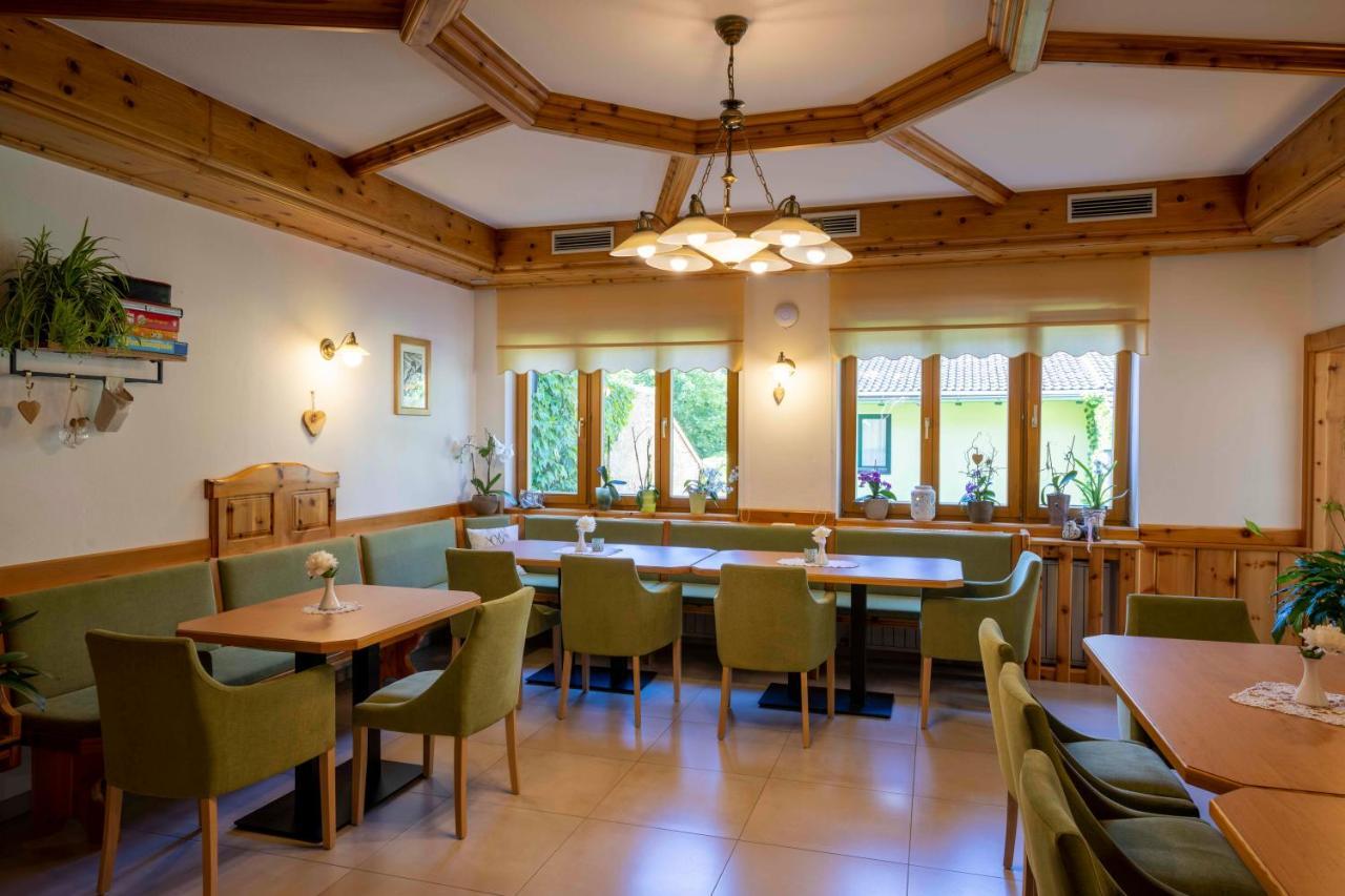 Landhotel Pacher 上韦拉赫 外观 照片